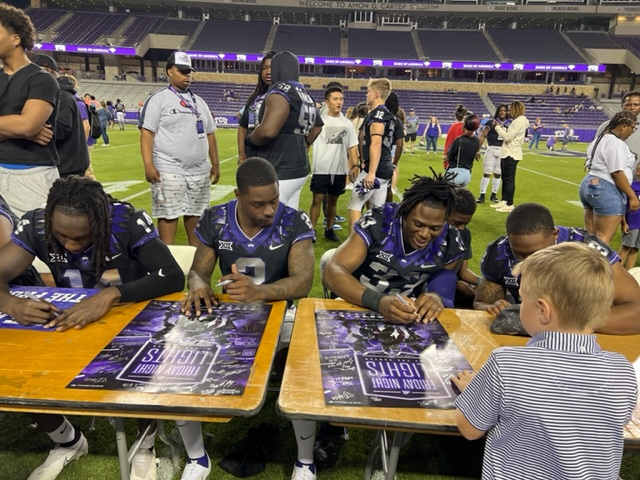TCU Spring Football Game #2 Kee'Yon Stewart_#33 Kendre Miller_autographs